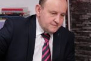 Paradox la Oţelu Roşu! Staţia de tratare a apei şi staţia de epurare, „înfundate” de lipsa ţevilor!