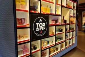 Aeroportul Cluj are cel mai modern Duty Free din România. Magazinul BestValue a fost refăcut - VIDEO şi FOTO