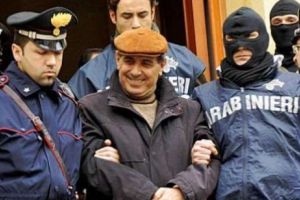 MAFIA SICILIANĂ, DEVASTATĂ. Capul „familiei” a fost ARESTAT. Interlopii nu mai ştiu ce să facă