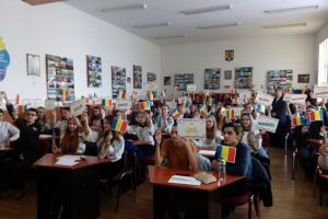 Colegiul „Eudoxiu Hurmuzachi” Rădăuţi,  la ceasul sărbătorii Marii Uniri