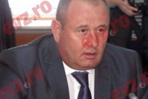 PSD se distruge din interior. Ponta, mai agil decât toată Opoziţia