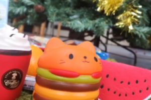 Prescolarii si elevii vor primi daruri de sarbatori din partea Primariei Constanta