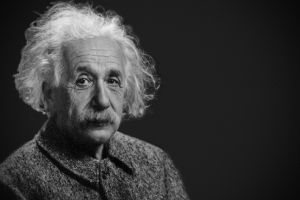 O scrisoare în care Albert Einstein vorbeşte despre Dumnezeu, scoasă la licitaţie