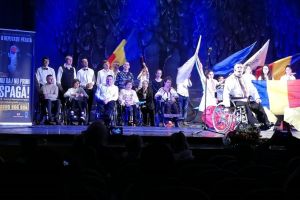 DGA Galaţi, între lupta anticorupţie şi activităţile artistice!