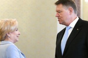 Dăncilă, AMENINȚĂRI directe pentru Iohannis: „Mai aşteptăm câteva zile”! Urmează MUTAREA DECISIVĂ a Guvernului