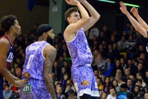 Baschetbaliştii piteşteni vor revanşa