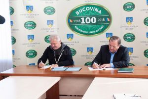 Flutur a semnat contractul pentru extinderea terminalului Aeroportului 