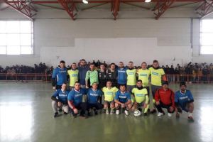 La Dolhasca s-a jucat fotbal în sprijinul unui copil bolnav de leucemie, care are nevoie de ajutor