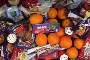 Cadouri de sarbatori pentru elevi si prescolari din partea Primariei Constanta