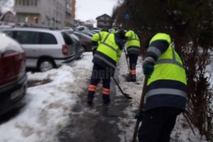 Cod galben de polei, miercuri, pe trotuarele Sucevei