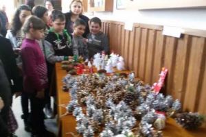 Târgul de Crăciun, la Școala Gimnazială Nr. 5 Alexandria, la a III-a ediţie