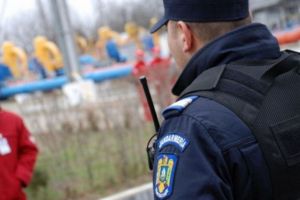 Jandarmii, razie în pieţele sătmărene. Țigări ascunse în toaletă