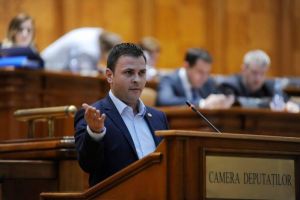 ”Un plen de pomină”. Daniel Suciu: Este un fals