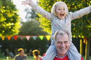 Guvernul îngheaţă punctul de pensie până la anul în toamnă. Ce se întâmplă cu voucherele de vacanţă