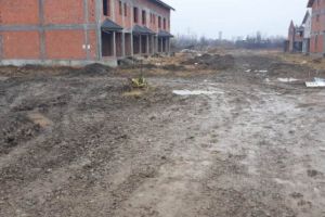 Li s-a promis LUX, au primit noroaie! Cartierul rezidenţial Eden din Ploieşti aratã ca Vestul Salbatic