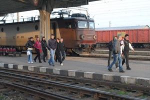 Intră în vigoare noul mers al trenurilor. Se reia circulaţia feroviară între Timişoara şi Remetea Mică