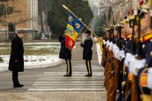 Ministrul Gabriel Leş, mesaj la 25 de ani de la înfiinţarea Statului Major al Forţelor Aeriene