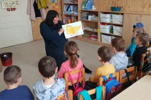 FOTO VIDEO Sibianca ce ne învaţă să fim Moş Crăciun pentru copiii bolnavi de cancer