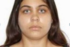 Elevă căutată de poliţişti