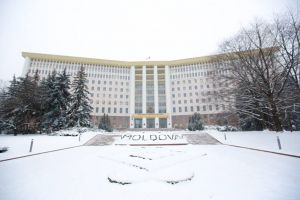 Alegerile parlamentare din Republica Moldova, însoţite de un referendum