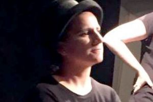 „Cu rele şi bune, e ţara noastră!”