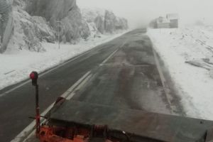 Lupta drumarilor împotriva poleiului. La Sibiu s-a lucrat toată noaptea