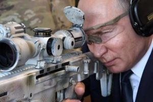 Rusia a intrat într-o cursă  a înarmărilor cu SUA, a declarat Ministrul Apărării de la Moscova 