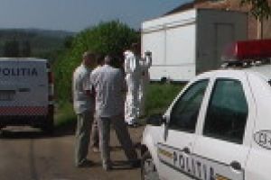 Poliţist găsit decedat în casă! La fel şi concubina acestuia!