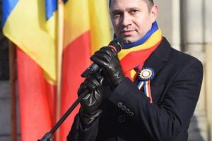 Bogdan Toader, mesaj de Sf. Nicolae: Moş Nicolae să vă ofere şansa de a oferi la rândul vostru un zâmbet