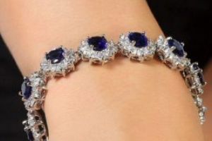 Furt de bijuterii la Targu Lapus