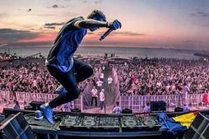 S-au epuizat primele 10.000 de ABONAMENTE pentru NEVERSEA 2019 