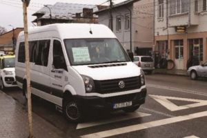 În ANCHETA MAXI-TAXI-urilor ARGEŞENE, CĂLĂTORII IAU ATITUDINE!