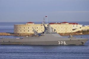 Rusia îşi întăreşte  flota de la Marea Neagră