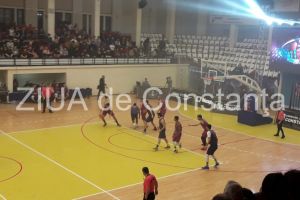 Imagini de la eveniment: Constanta. Francezul Guy Dupuy, show memorabil la All Star Game  