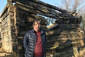 Casa “originală” a lui Brâncuşi, la Primăria Peştişani!