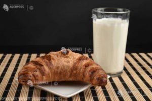 Programul „Lapte-corn-măr” va deveni operaţional din cel de-al doilea semestru şcolar, a anunţat joi, conducerea Consiliului Judeţean Covasna.