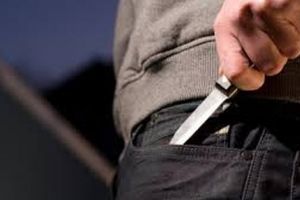 Și-a înjunghiat soţia în faţa Policlinicii Motru! Amândoi au ajuns la spital