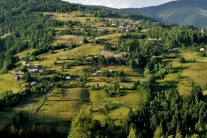 CNN face reclamă Bihorului! Munţii Apuseni şi satul Vadu Crişului, pe lista scurtă a celor mai frumoase locuri din Europa