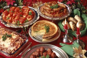 Masa de Crăciun – ce şi cât trebuie să mănânci, ca să nu ţi se facă ru