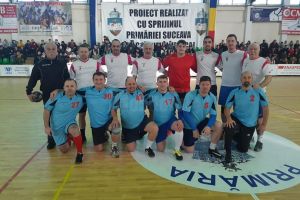 Elevii de la LPS au umplut sala „Dumitru Bernicu” pentru a susţine cauza  Florentinei ...