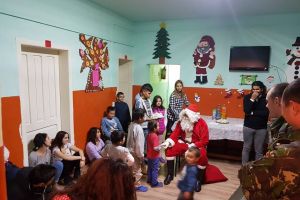 A venit Moş Nicolae la copiii din Subcetate