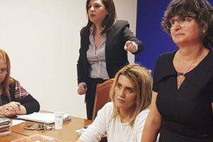 Blocaj total la Ştefăneşti. JENICA DUMITRU, IZOLATĂ!