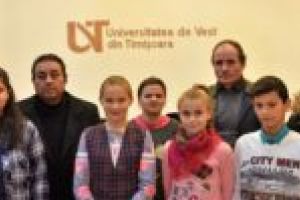 Burse şcolare din indemnizaţia unui deputat de Timiş