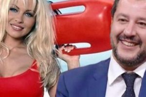 Pamela Anderson l-a atacat  pe Matteo Salvini: Italia de azi, înapoi la fascism! Ce i-a răspuns ministrul italian