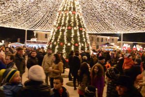 Deschiderea Parcului Sărbătorilor de Iarnă de la Alba Iulia, amânată pentru 11 decembrie – OFICIAL