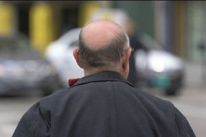 Pensionarii ruşi, în topul infestării cu HIV: Practică relaţii intime de grup, schimbul de parteneri şi droguri uşoare