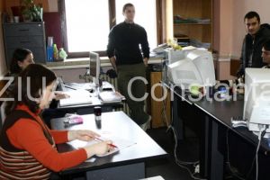 AOR, ACoR si AMR solicita ministrului Finantelor sa renunte la inghetarea angajarilor in administratia locala