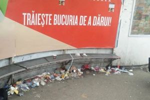 Timişorenii iau măturile şi ies la curăţenie pe străzi, în locul primăriei