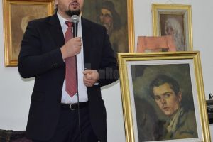 Pictorul Aurel Băeşu s-a întors pentru o lună la Fălticeni, cu o expoziţie inedită