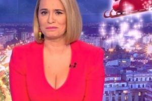 Andreea Esca, LOVITURĂ CRUNTĂ pentru MEDIA din România. Prezentatoarea VA PĂRĂSI „scena”